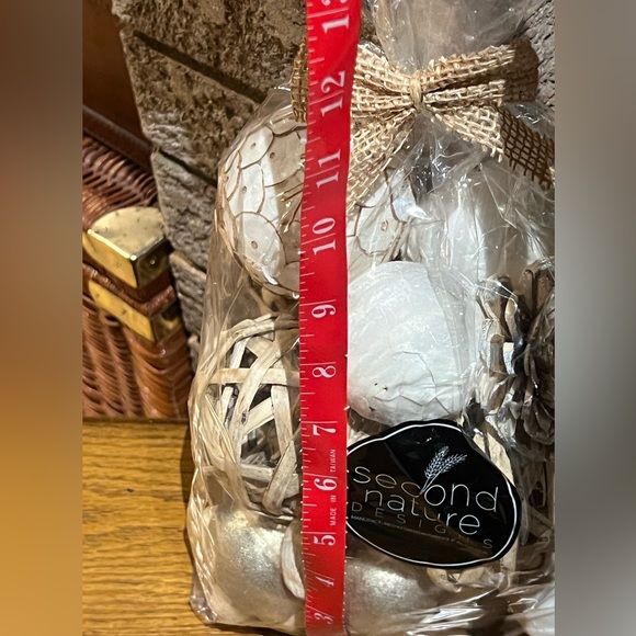 Wick Decorative Balls Spheres NWT - Picture 4 of 4